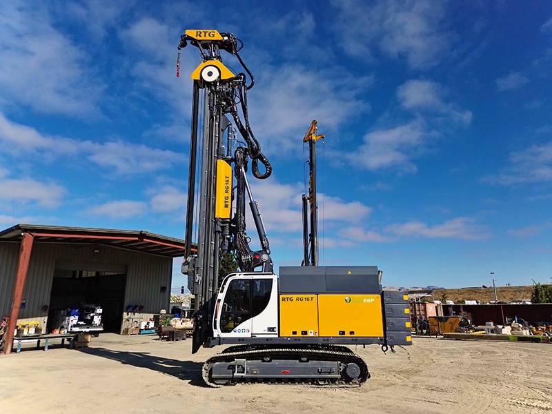 Bauer RTG RG 16T for Rent